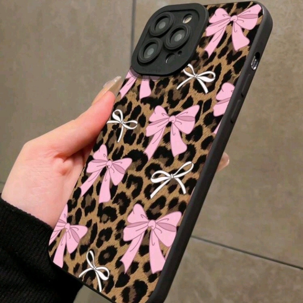 Leopard pattern Phone Case For Apple iPhone 15